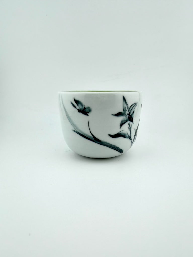 Sumi-Style Flutter Cup Set
