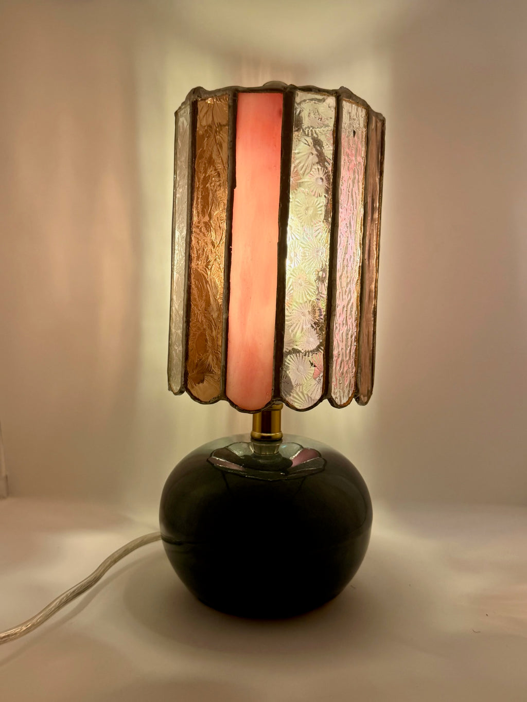 Mixed Berries Tableside Lamp