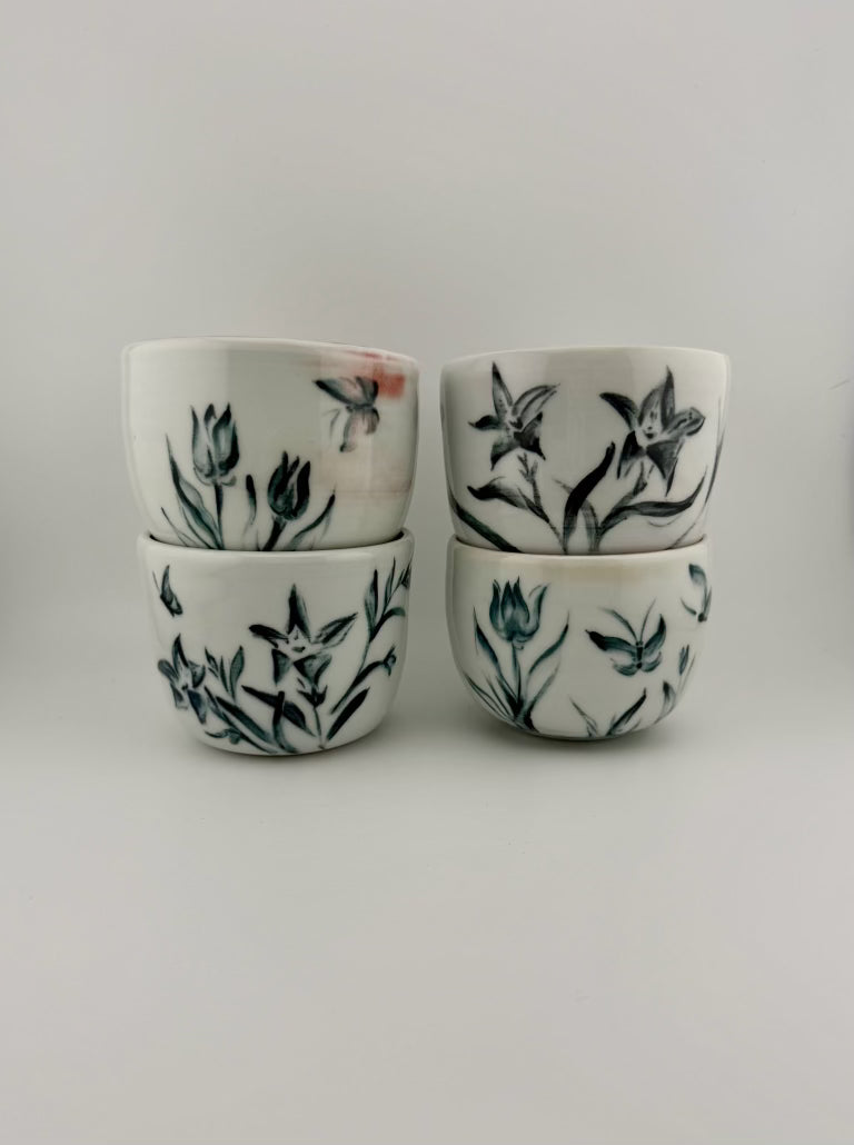 Sumi-Style Flutter Cup Set